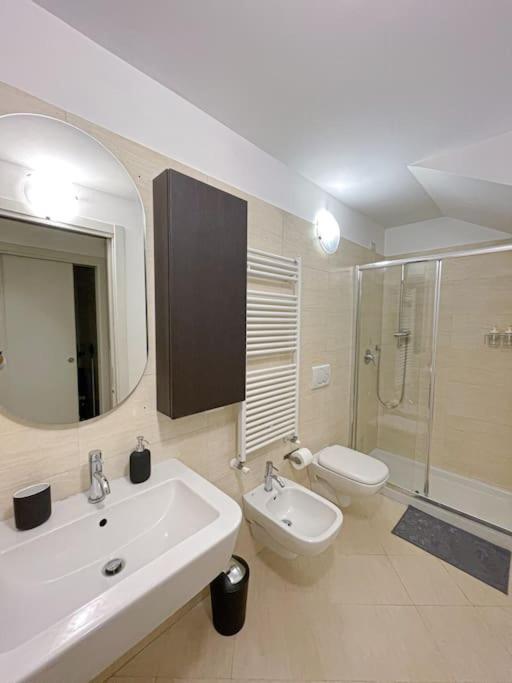 Appartement Navigli 10 Min Loft Moderno Con Area Esterna à Milan Extérieur photo